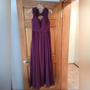 Bridesmaid and/or Mother of the bride/groom,